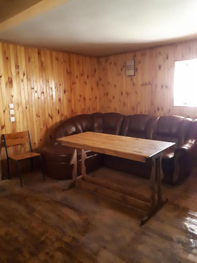 Hotel Gostynnyi Dvir Sharhorod 외부 사진