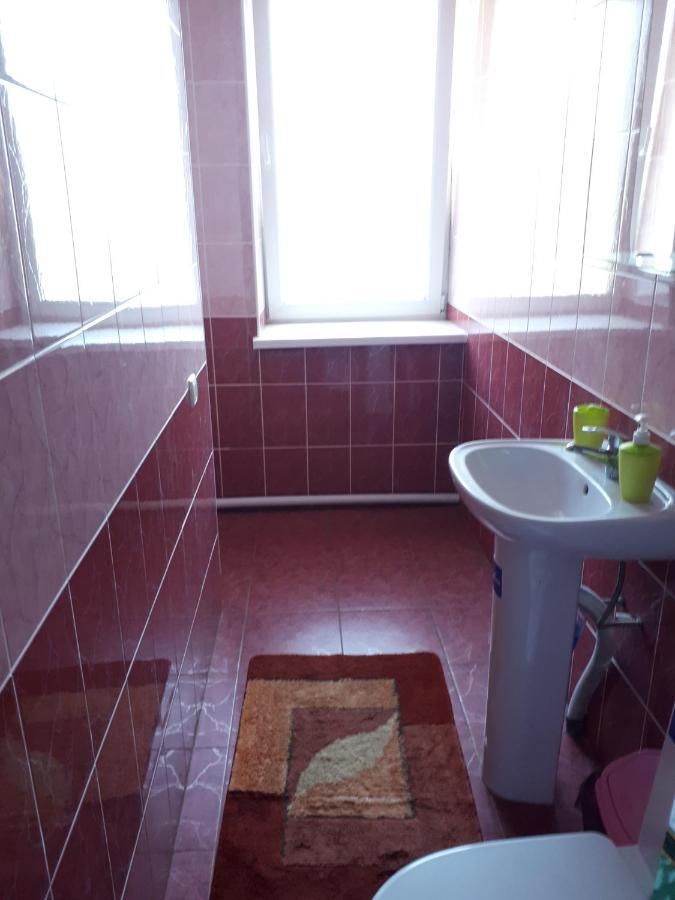 Hotel Gostynnyi Dvir Sharhorod 외부 사진