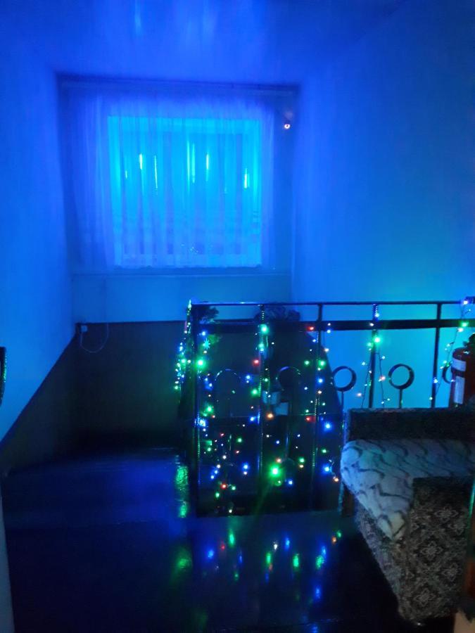 Hotel Gostynnyi Dvir Sharhorod 외부 사진